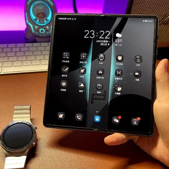 PhoneGlam™ Foldable Smartphone